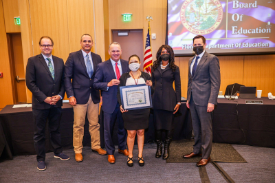 DBS Rehabilitation Center for the Blind Client Recognized with the Commissioner’s Leadership Award